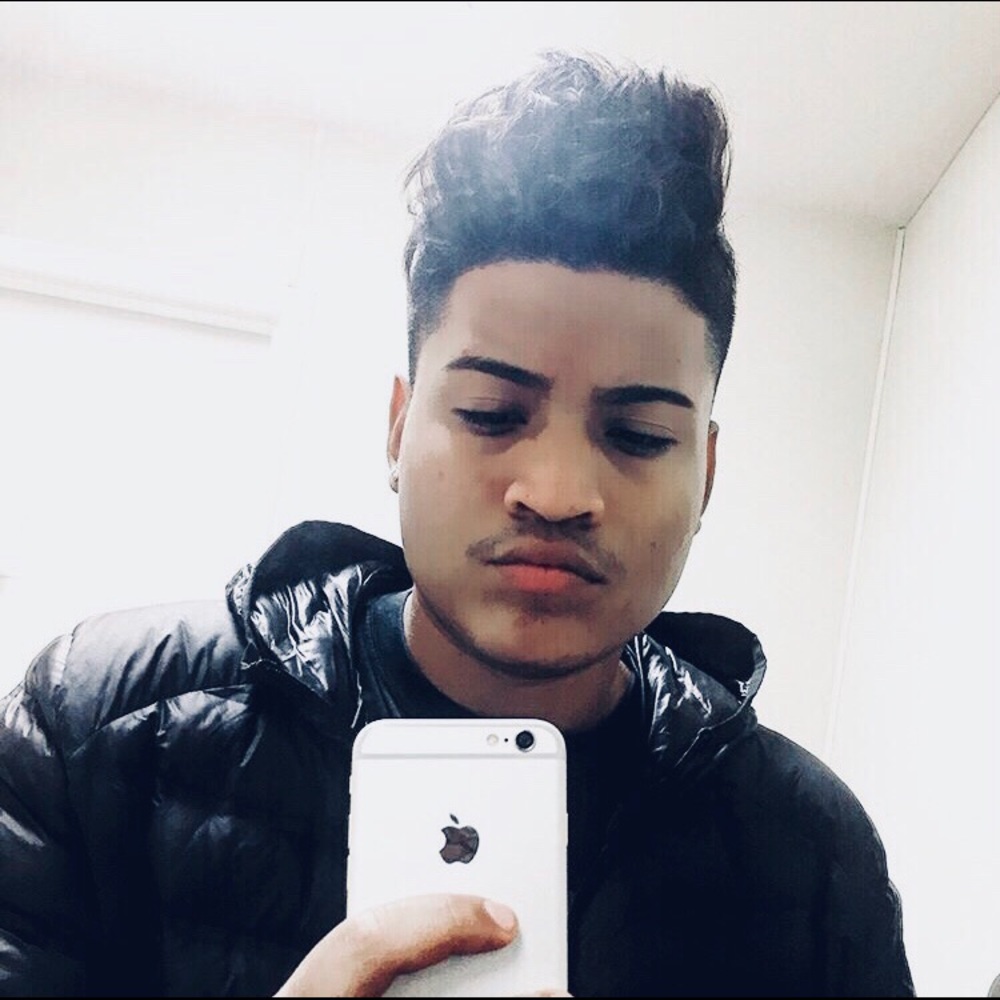 Meet your Posher, Enrique